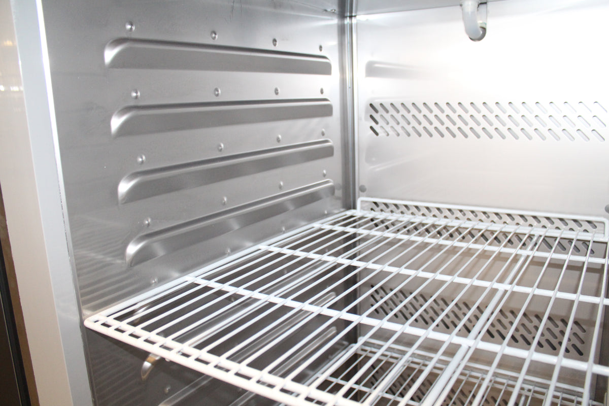 Congélateur en acier inox 1 porte 560 L Energy Line — Combisteel 7450.0255