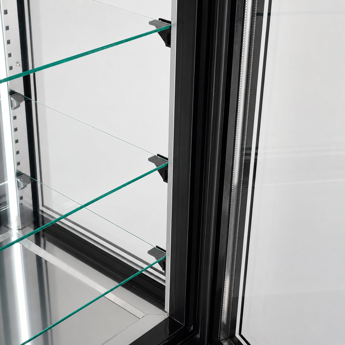 Vitrine de pâtisserie réfrigérée 1500 — Combisteel 7450.0840