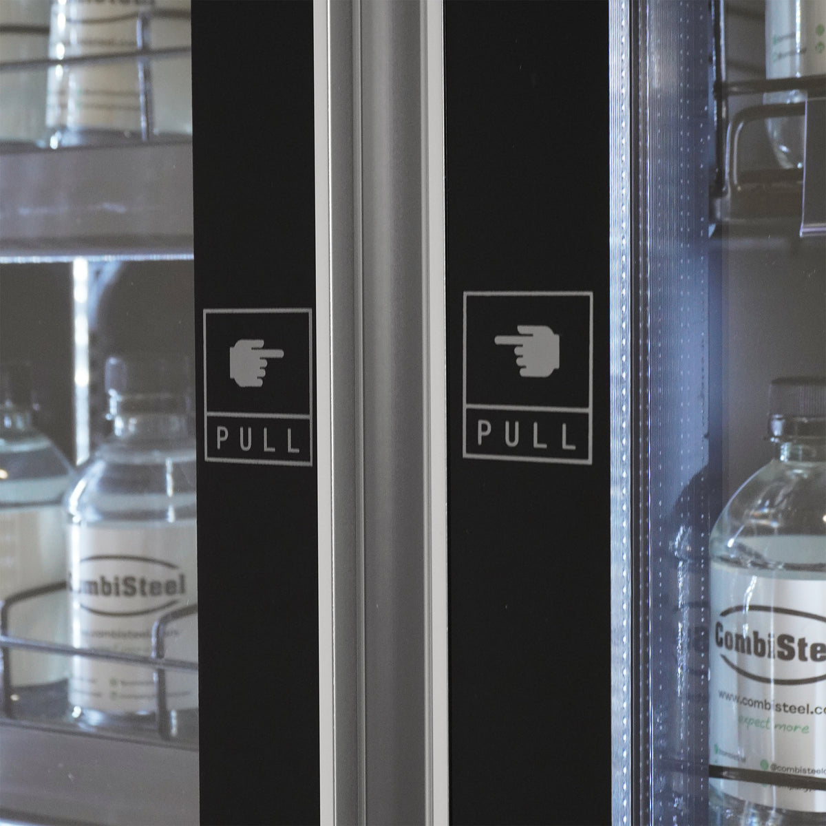 Réfrigérateur 2 portes en verre noir — Combisteel 7526.0010