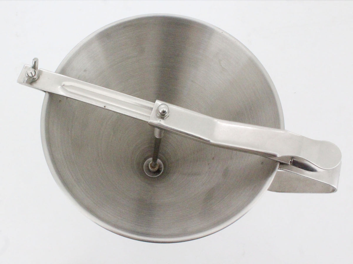 Distributeur de pâte 1.6 L avec bouton de dosage — Combisteel 7540.0025