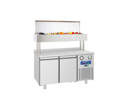 Table de préparation réfrigérée avec 2 portes GN et superstructure 7x GN 1/3