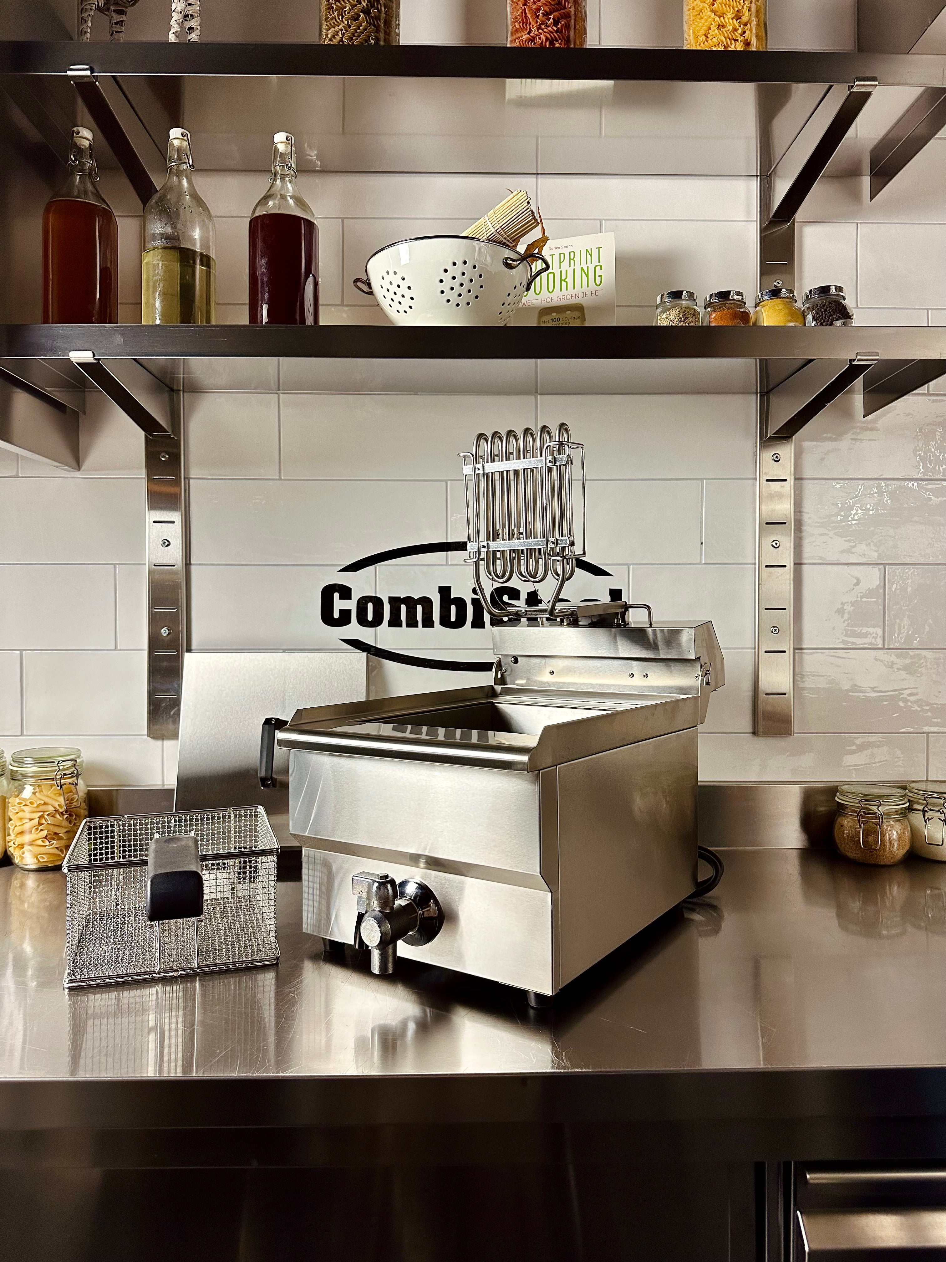 Friteuse posable électrique 1x8 L — Combisteel 7455.1000