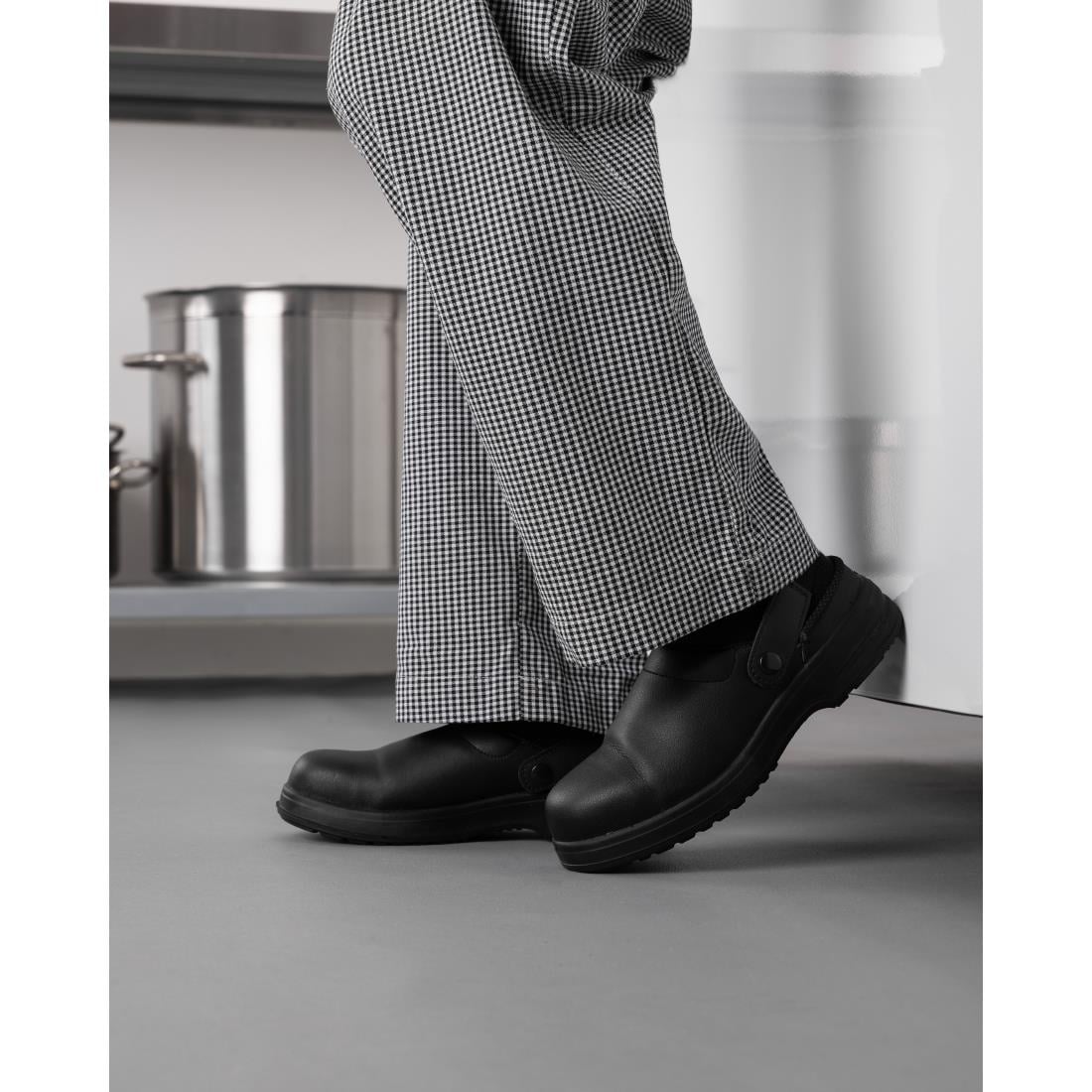 Sabots de cuisine de sécurité Slipbuster Cryzon noirs 44 — A813-44