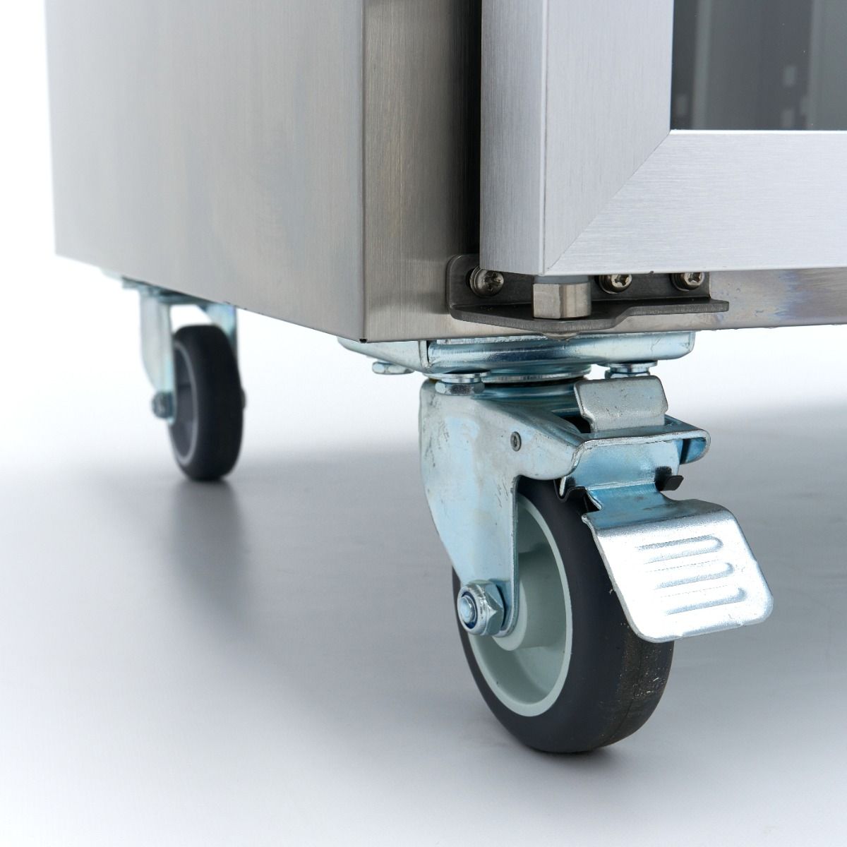 Réfrigérateur de comptoir - 180 cm - 3 portes vitrées – Maxima 09400406