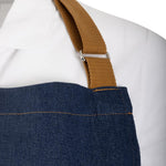 Tablier court Southside en denim bleu avec attaches marron clair — BA158