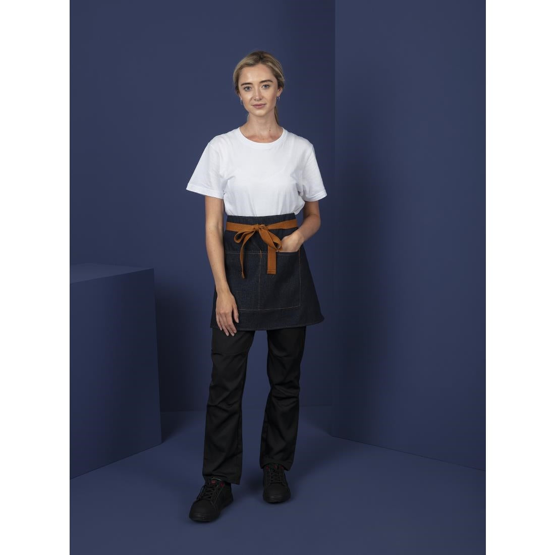 Tablier serveur Southside denim bleu et ceinture ocre — BB465