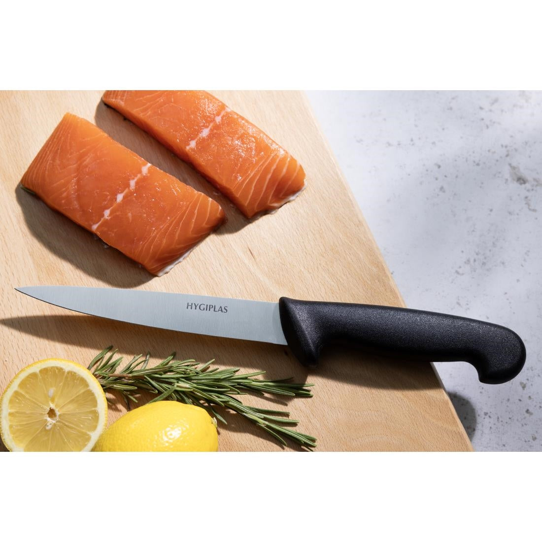 Couteau à filet Hygiplas noir 160mm — C266