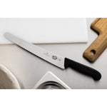 Couteau à pâtisserie denté Victorinox 255mm — C663