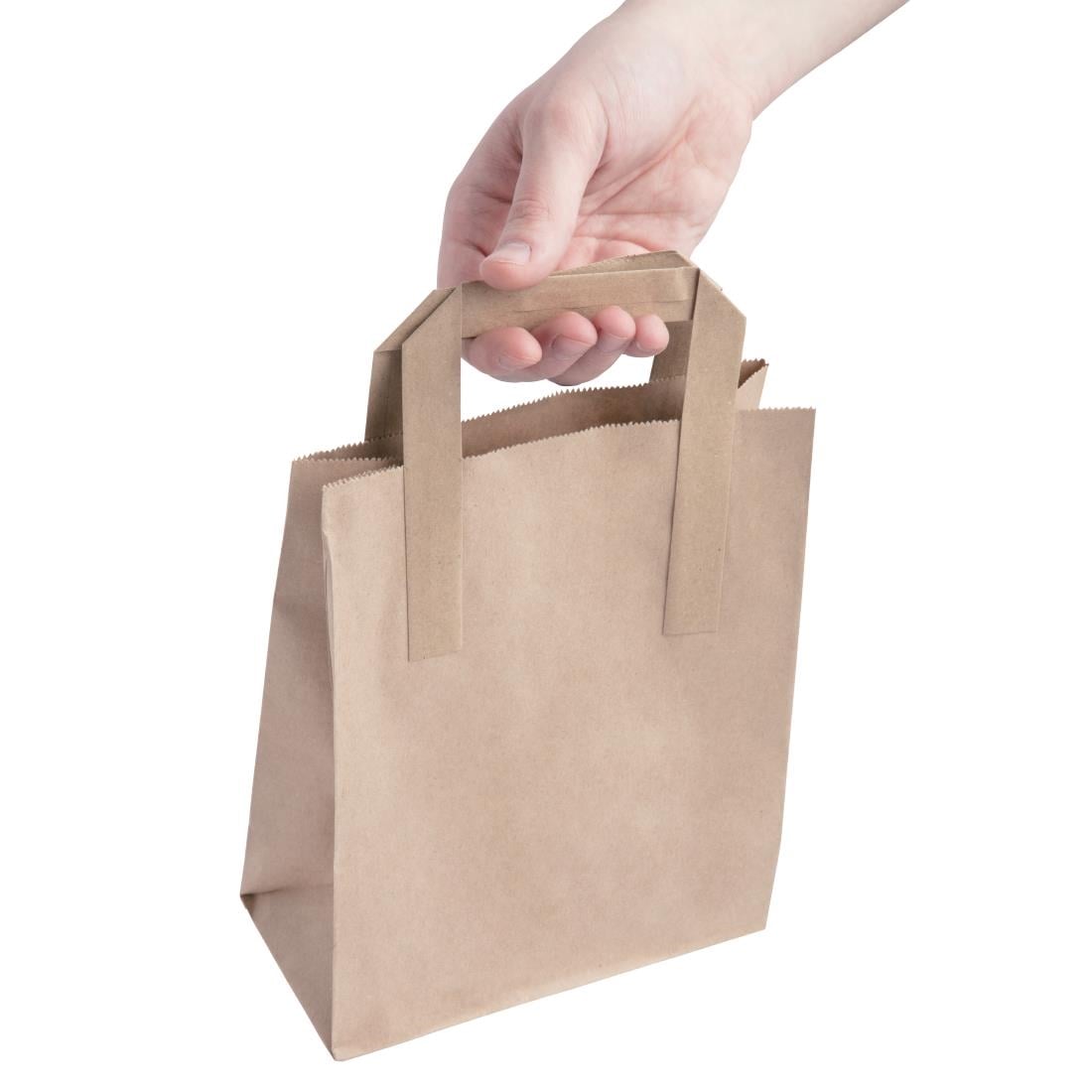 Petits sacs en papier marron à poignées plates Fiesta Recyclables (lot de 250) — JA527