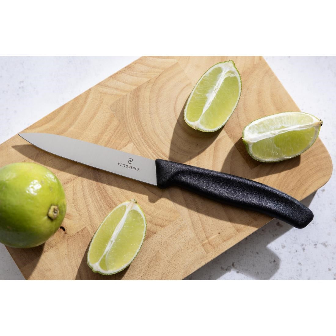 Couteau d'office pointu Victorinox 10cm noir — CX743