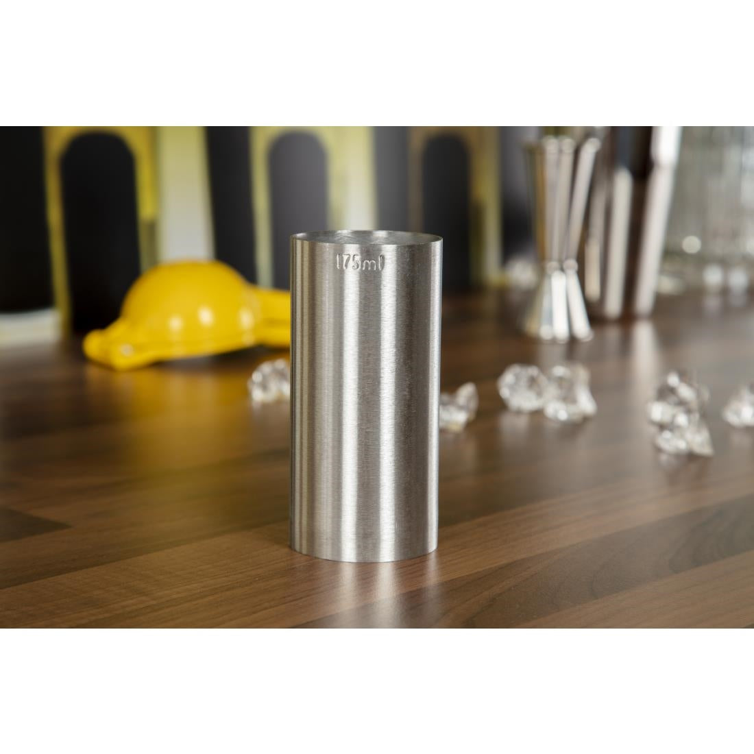Mesure de cocktail estampillée CE à 175ml — D962
