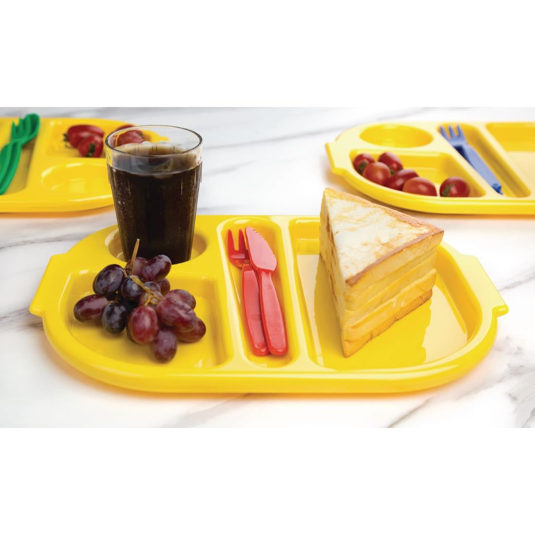 Petits plateaux repas à compartiments en polypropylène Olympia Kristallon jaunes 321mm (lot de 10) — DL127