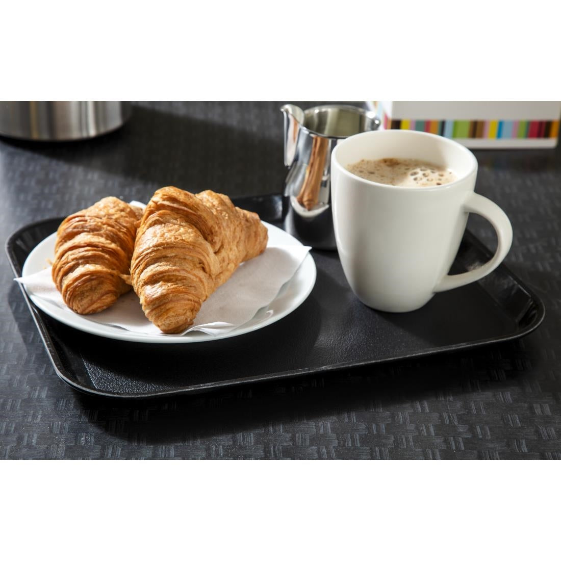 Plateau rectangulaire antidérapant en fibre de verre Cambro EpicTread noir 350mm — DS516