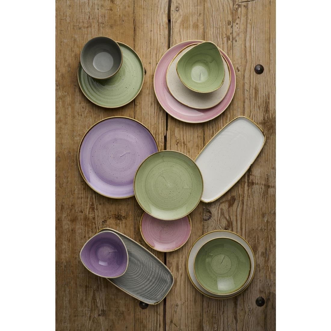 Assiettes avec rebord Churchill Stonecast Sage Green 217mm (Lot de 12) — DX007