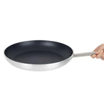 Poêle antiadhésive induction en aluminium et téflon Vogue 400mm — FB694