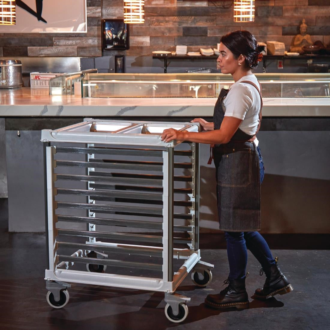 Échelle 9 niveaux GN 2/1 pour 18 bacs GN 1/1 Cambro — FP468