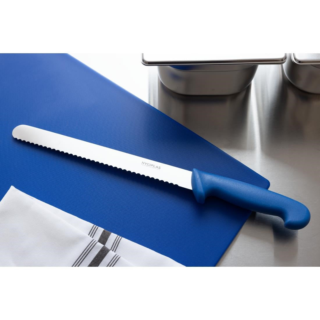 Couteau à génoise dentelé Hygiplas bleu 254 mm — FX120