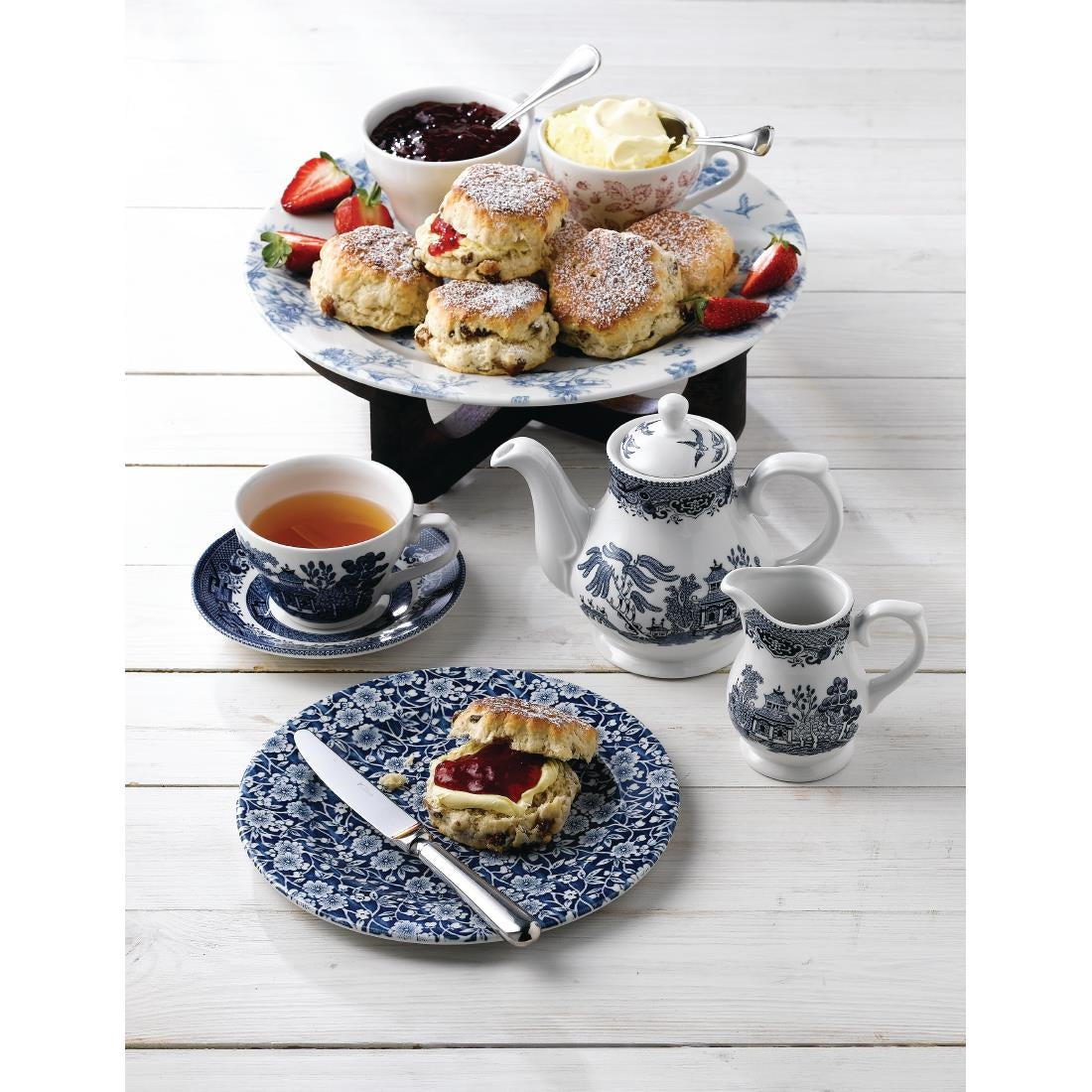 Assiettes plates Churchill Toile Prague 305mm (Lot de 6) — GF310