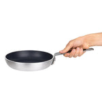 Poêle antiadhésive en aluminium Vogue Teflon Platinum Plus 200mm — HT977