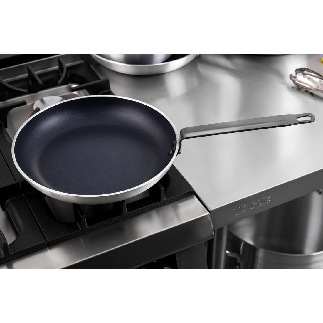 Poêle en aluminium antiadhésive Teflon Platinum Plus Vogue 32cm — HT982