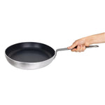 Poêle ovale en aluminium antiadhésif Vogue Teflon Platinum Plus 400mm — HT992
