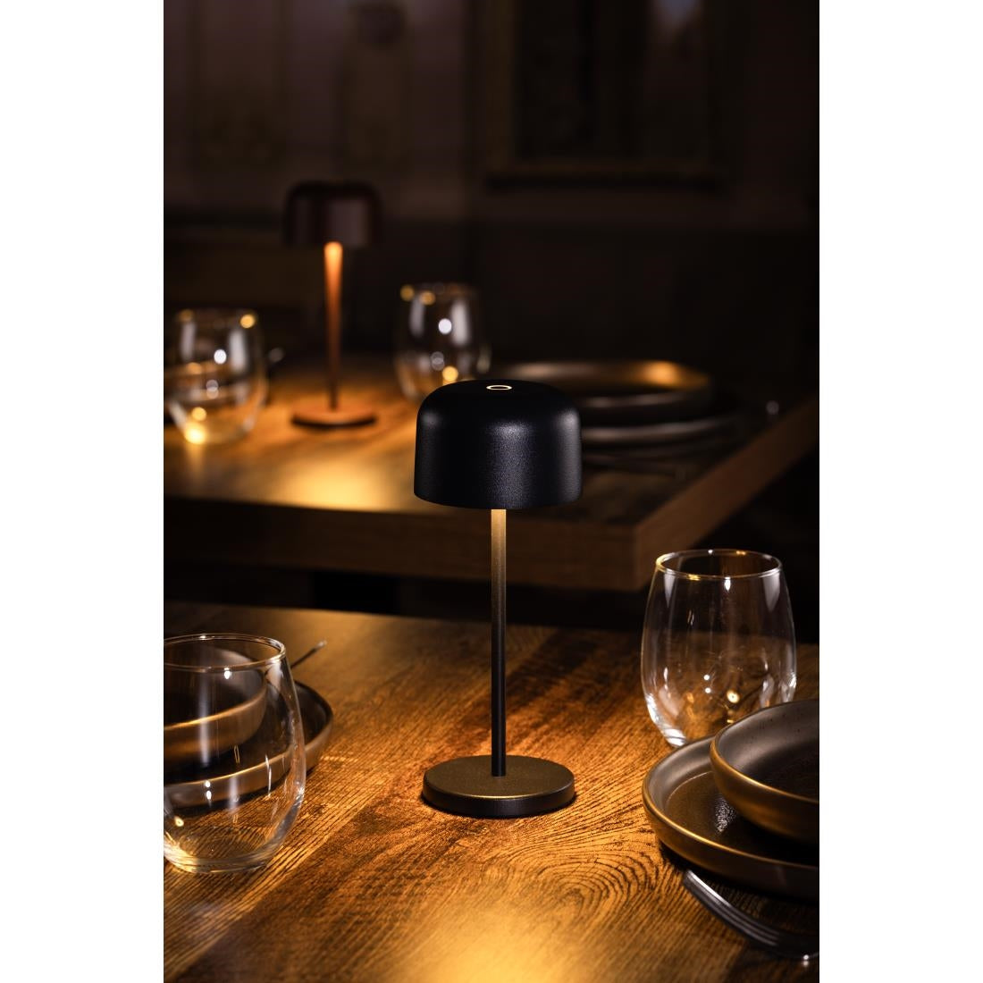 Lampe de table avec abat-jour rond Olympia Lucca noire 200mm — HZ200