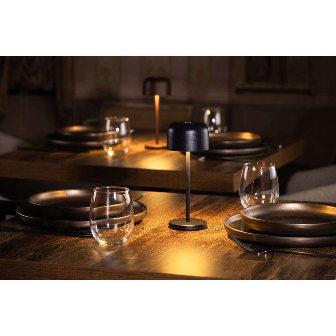 Lampe de table avec abat-jour rond Olympia Lucca noire 200mm — HZ200