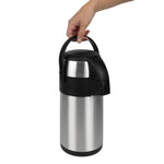 Pichet à pompe en acier inoxydable Olympia 2,5L — K635
