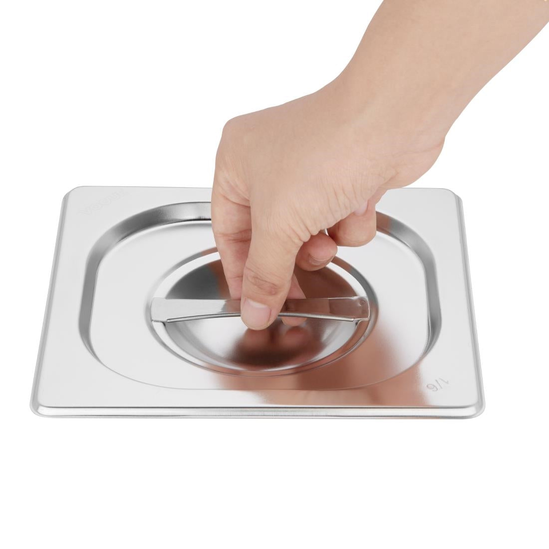 Ensemble de bacs GN 1/3 et 4 x 1/6 en inox avec couvercles Vogue — SA246