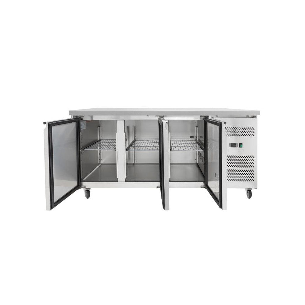 Professionele gekoelde werktafel - 3 GN 1/1 deuren (700 mm diepte)